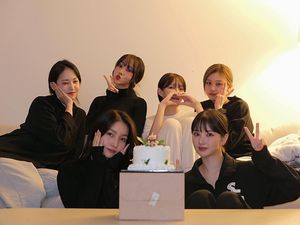 여자친구, 해체 후 8주년 기념 재회 현장 공개…“Gfriend 8th”