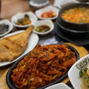 ‘생방송오늘저녁’ 의정부 ‘전라도식 20첩 한정식’ 맛집 위치는? 제육볶음-가자미튀김-된장찌개 外