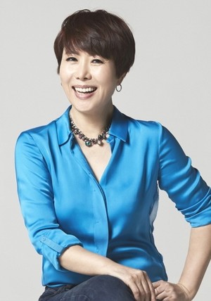 윤영미, 가짜 뉴스에 분노…"기사 안 내리면 법적 조치"