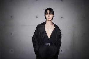 웨이션브이 텐, 생로랑 파리 패션위크 참석…泰 남자 아티스트 최초