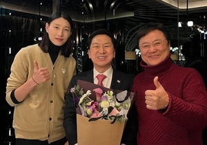 "김연경 2찍이었어?" 국힘 김기현 공개 지지에 악플 쇄도