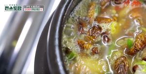 "밥보다 좋아해"…&apos;편스토랑&apos; 이찬원, 번데기탕 레시피 공개