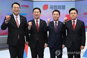 국민의힘 지지층 여론조사 3개서 김기현·안철수 지지율 혼전