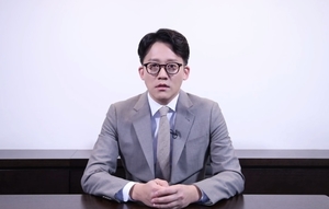 SM 이성수 "이수만-하이브, 에스엠 지우기→적대적 M&A 인정해라" 2차 성명문 발표 
