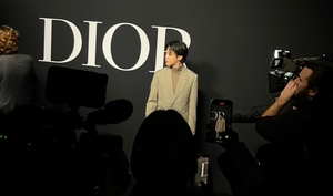 [BTS News] 방탄소년단 지민, &apos;JIMIN X DIOR&apos; 이보다 좋을 순 없다..광고 효과 &apos;톡톡&apos;