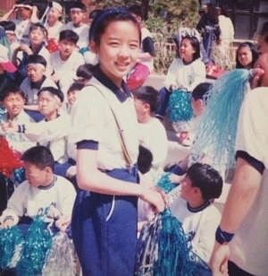 배우 이청아, 과거 사진 공개…청순 미모 그대로