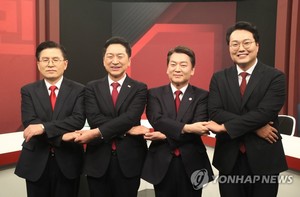 [국민의힘 당대표 후보 지지율] 김기현 35.8% 1위…안철수 25.5%, 황교안 9.6%, 천하람 8.1%[엠브레인퍼블릭]