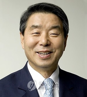 한국아나운서클럽 11대 회장에 이계진 전 의원