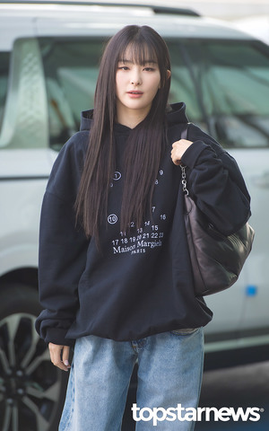 레드벨벳 슬기, ‘따라 하고 싶지만 비싼 패션’ (김포공항 출국) [HD포토]