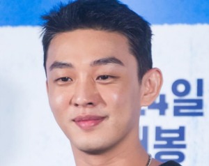 유아인, 클럽 목격담·졸피뎀 투약설 반박…"카더라 보도=법적대응" [TOP이슈]