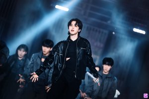 [BTS News] 방탄소년단 지민 &apos;셋 미 프리 파트2&apos;, 메이저리그·NHL 경기장 메운 한국어 노래 ‘뭉클’