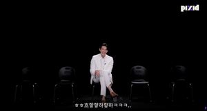 "브랜드 밝혀야"…김우빈, 후배 열정페이에 분노