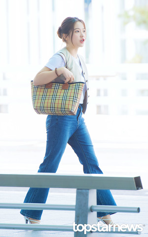 레드벨벳 예리, ‘김예림 오리입’ (인천공항 출국) [HD포토]