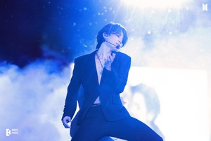 [BTS News] 방탄소년단 지민, 2023 베스트 남자 댄서 &apos;No.1&apos;…5년 연속 &apos;JIMIN KING&apos;