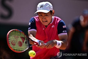 일본 테니스 간판 니시오카, 프랑스오픈 16강 진출