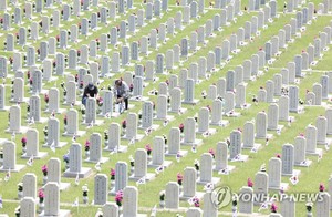 현충일에도 초여름 날씨 이어져…소나기와 오존 주의(내일 날씨)