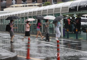 호우특보 확대…중대본 1단계 가동·위기경보 &apos;주의&apos;(날씨)