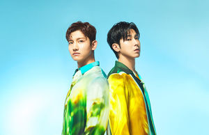 &apos;데뷔 20주년&apos; 동방신기, 日 싱글 &apos;라임 & 레몬&apos; 오늘 발매