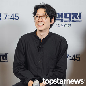 이원웅 PD, ‘여유로운 미소’ (2억 9천 기자간담회) [HD포토]