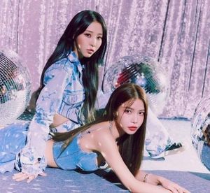 &apos;솔라·문별 유닛&apos; 마마무+, 8월 컴백…"멤버 직접 앨범 제작 참여"