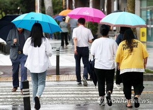 내일부터 &apos;전형적인 장마&apos;…수도권 이틀간 최대 250㎜ 이상(날씨)