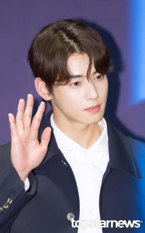 차은우, 2023 아이스버킷 챌린지 참여 ‘윤산하→문가영 지목’