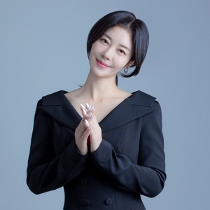 쥬얼리 이지현, 18년 만 솔로 가수 컴백…오늘(4일) ‘게리롱 푸리롱’ 발매