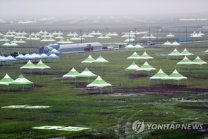 6호 태풍 &apos;카눈&apos; 잼버리 야영장 지난다…태풍 상륙시 대원들 8개 시·군 342개 대피소로 대피