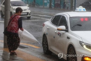 목요일 전국 강한 비…부산·울산 50∼150㎜(오늘 날씨)