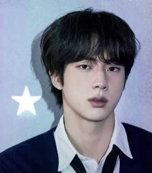 [BTS News] 300일 동안 ‘핫 인기’ 방탄소년단 진 &apos;디 애스트로넛&apos;, 스포티파이 2억 2200만→뮤직비디오 8800만 기록