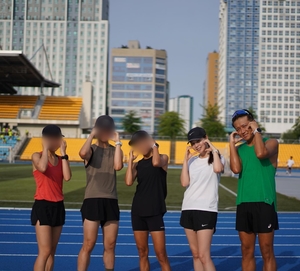 진태현♥박시은 부부, 기부 마라톤 21km 완주…“기적이 일어나길”