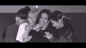 블랙핑크, 월드 투어 ‘BORN PINK’ 서울 콘서트 티저 공개 “영원히 남을 순간 함께해”