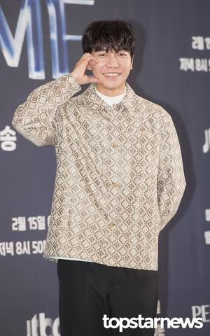 이승기, 美 공연 팬서비스 논란 해명 “공연 위해 컨디션 조절 필요하다고 판단”