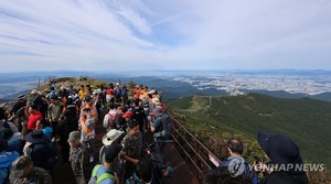 일요일, 맑은 가을…중부 내륙 일교차 커(오늘 날씨)