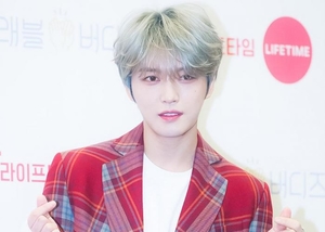 김재중 소속사 인코드, 허위 사실 유포 법적 대응…악성 게시물 제보 받는다 (전문)