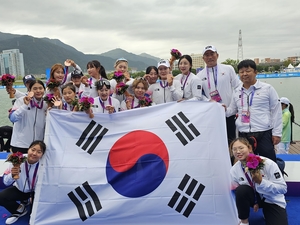 [아시안게임] "어제의 패배 갚았다"…용선 여자 1,000ｍ &apos;대역전극&apos; 북한 꺾고 동메달