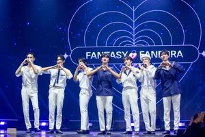 &apos;영빈·인성 복귀&apos; SF9, 팬콘서트 성료…"앞으로 보여줄 것 많아"