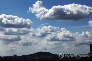 금요일, 전국 구름 많이 낀 하늘…인천 미세먼지 &apos;나쁨&apos;(오늘 날씨)