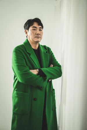 &apos;마약 혐의&apos; 이선균, &apos;노 웨이 아웃&apos; 자진 하차→조진웅 출연 검토 중