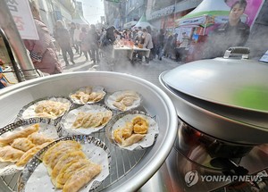 피난민 정착 과정서 탄생한 원주만두…소비자 선정 최고 브랜드