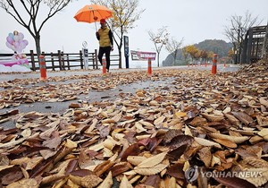 주말 전국에 비…6일까지 많게는 100㎜ 내리는 곳도(날씨)