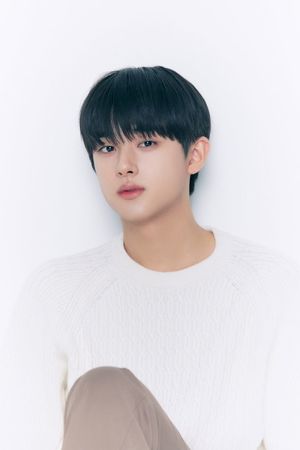 김민규, 이영애 수행비서…&apos;마에스트라&apos; 합류