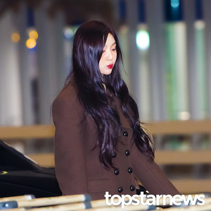 레드벨벳(Red Velvet) 조이, ‘시크한 볼빵빵 병아리’ (인천공항 출국) [HD포토]