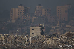 가자 누적 사망자, 1만3300명…최근 하루 220명씩(이스라엘 팔레스타인 전쟁)