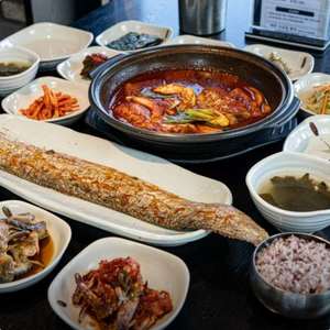 ‘생생정보-고수의부엌’ 여수 갈치조림 맛집 위치는? “45년 손맛” 갈치구이-서대회무침 外