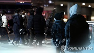 맑고 포근한 &apos;대설&apos;…낮 최고기온 9∼14도(오늘 날씨)