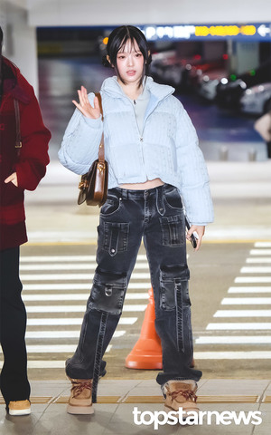 뉴진스(NewJeans) 하니, ‘팜하니 귀여워’ (인천공항 출국) [HD포토]