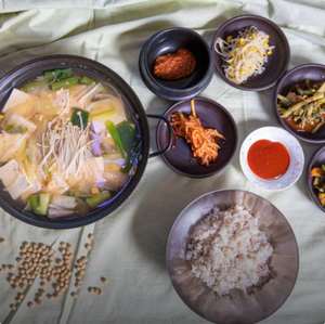 ‘생생정보’ 철원 표고두부전골·표고두부찜·표고두부구이 맛집 위치는? “겨울 명물 여행”