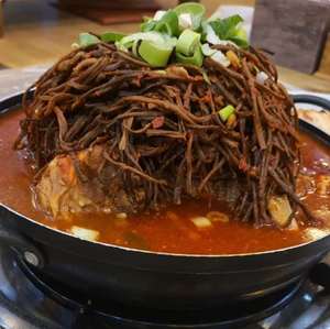 ‘생생정보-택시맛객’ 전주 고구마순감자탕 맛집 위치는? “백종원의 3대천왕 그 곳”