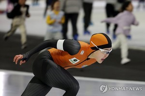 신빙속여제 김민선, 전국 스프린트 선수권 우승…전 종목 1위